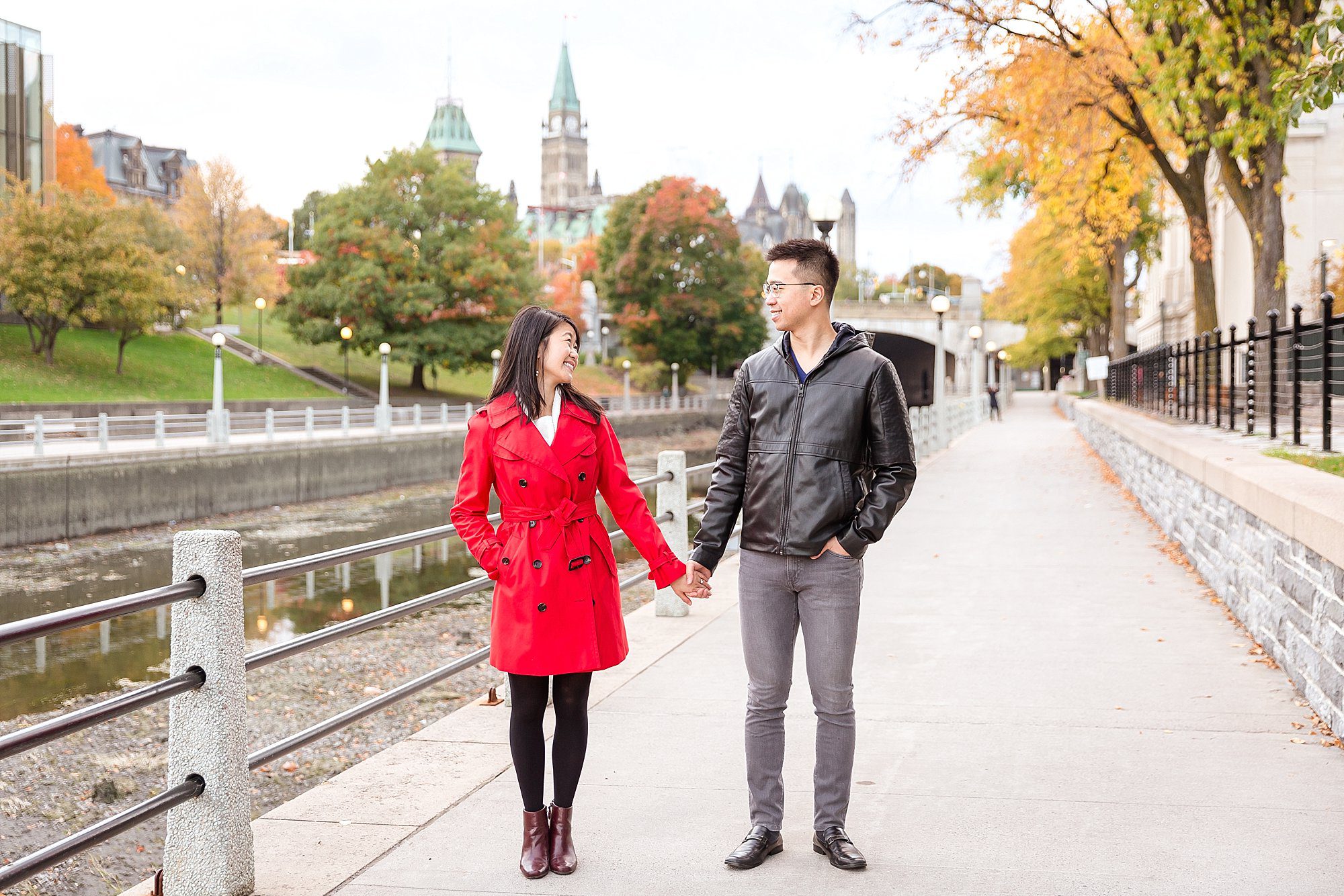 Fall Engagement Pictures In Downtown Ottawa 0030 Ottawa Wedding