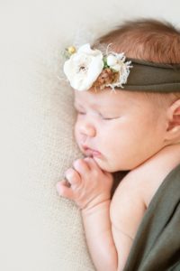 Baby Girl Newborn Photos Ottawa 06
