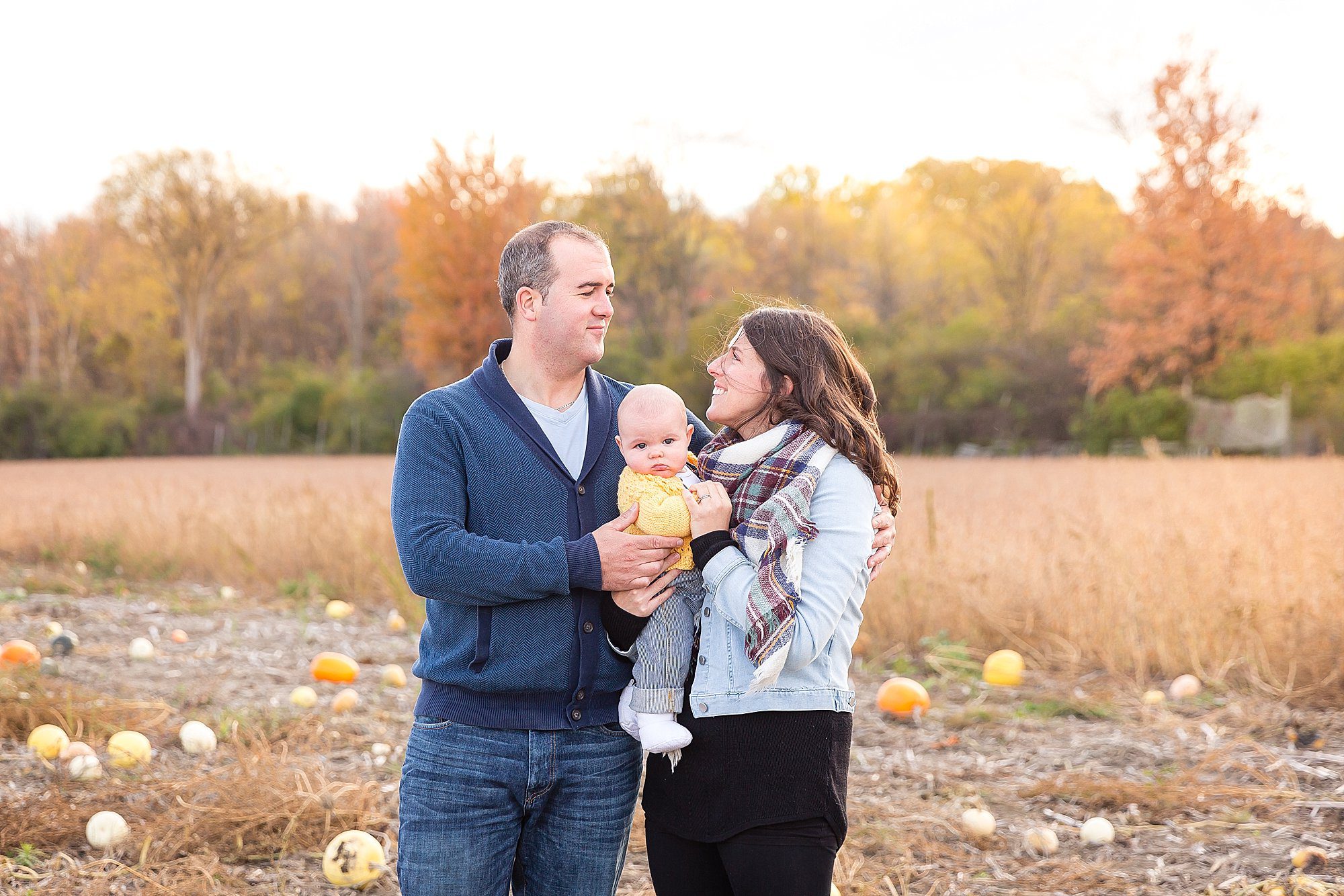 Fall Family Pictures at Foster's Farm in Ottawa 09