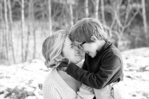 Winter Family Pictures at Bruce Pit 02