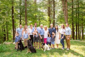 Family Reunion Portraits at a lake cottage in the Thousand Islands