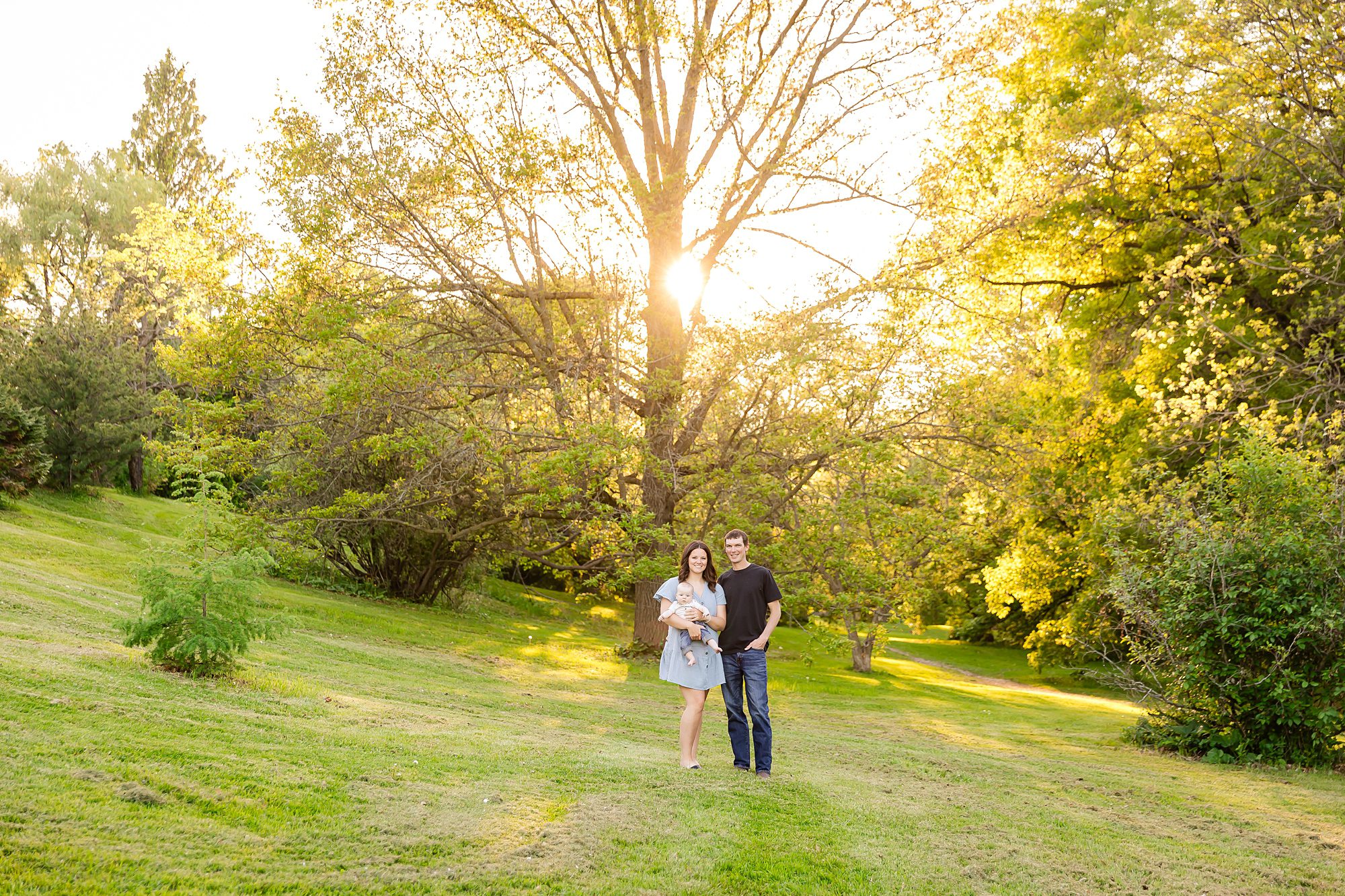 Family photos during spring at the Arboretum in Ottawa, ON
